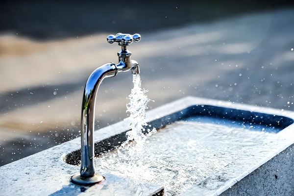 工廠的生活飲用水檢測(cè)去哪做？驗(yàn)廠飲用水檢測(cè)報(bào)告需要檢測(cè)哪些內(nèi)容？